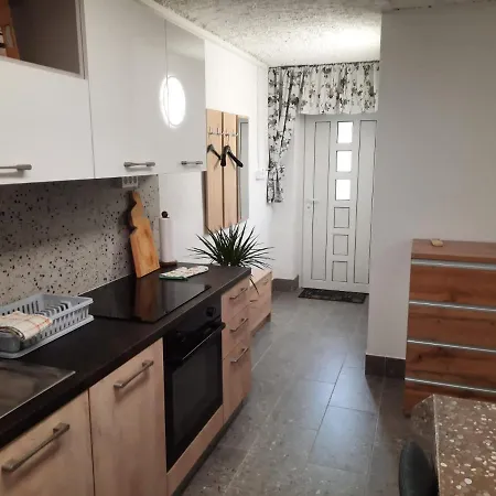 Primani Apartment Secovlje