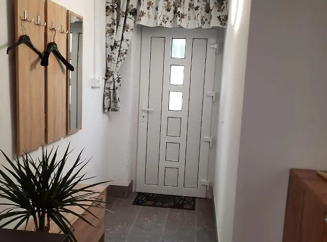 Primani Lejlighed Sečovlje