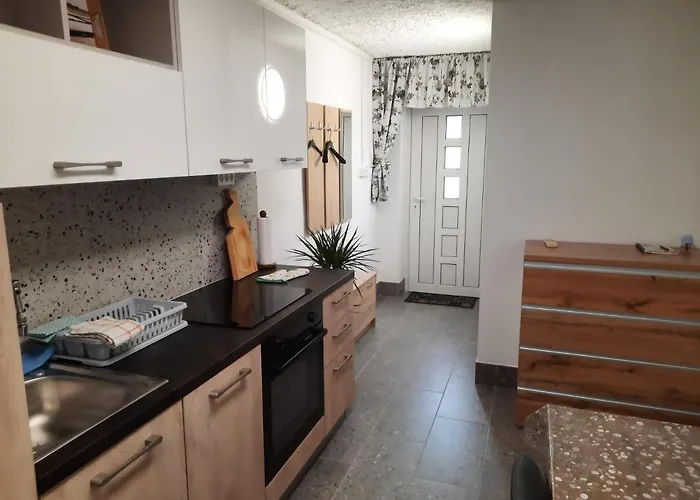 Primani Lejlighed Sečovlje